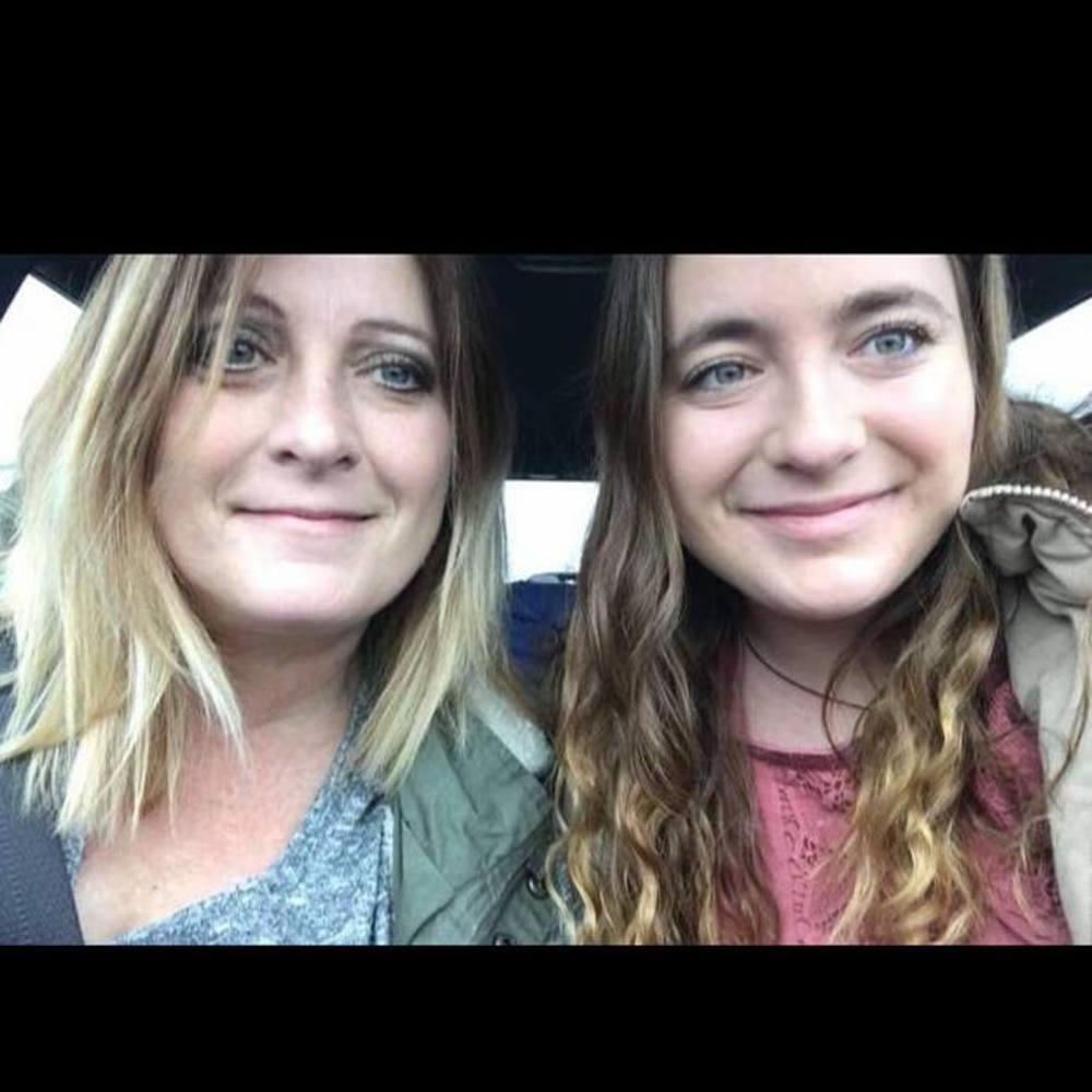 Meet your Posher, Casey